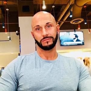 Meet your Posher, Josh